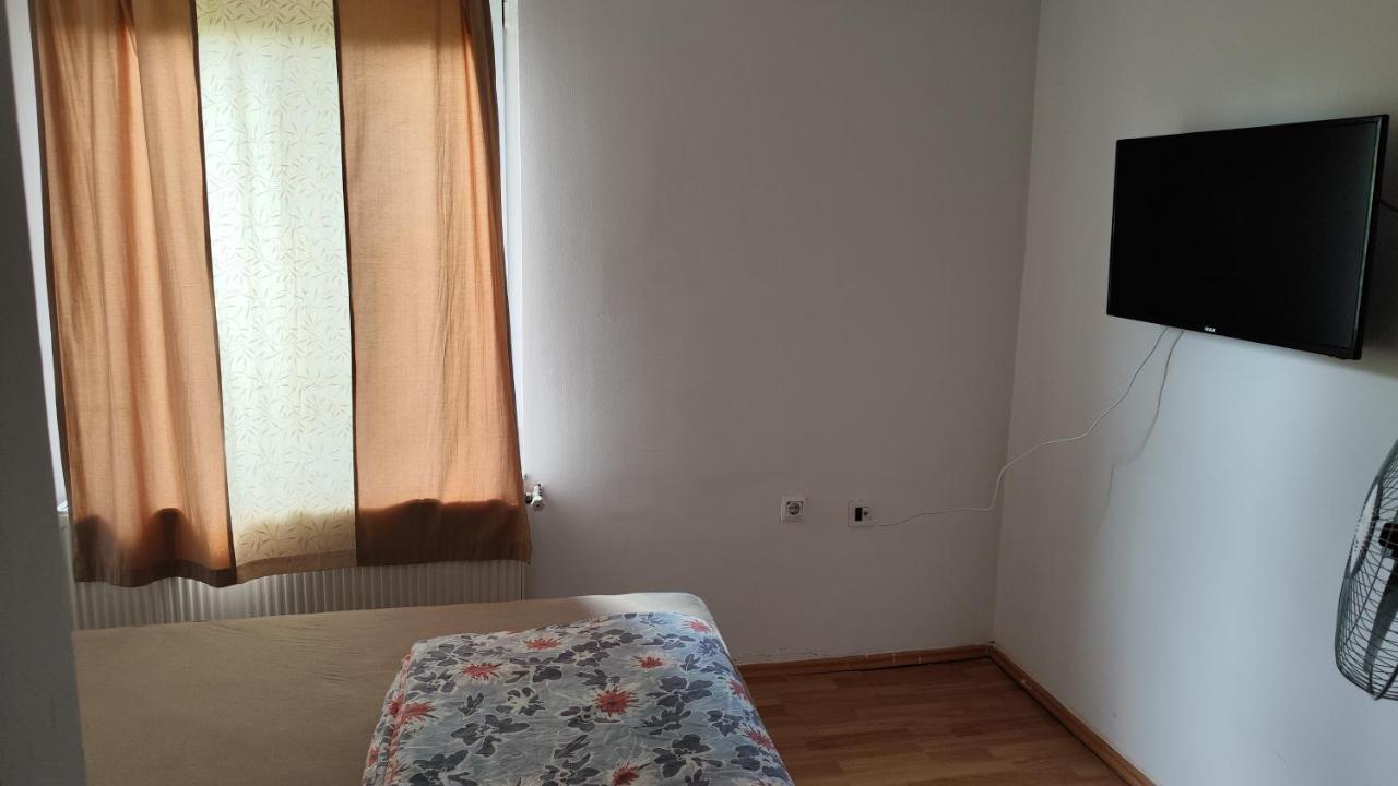 Saray Downtown Apartment Private Parking Free Wifi Sarajevo Exteriér fotografie